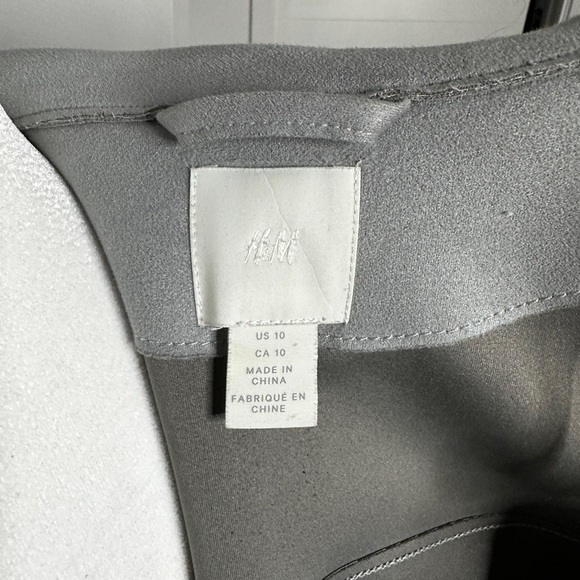 SUEDE GREY VEST H&M - Picture 5 of 7